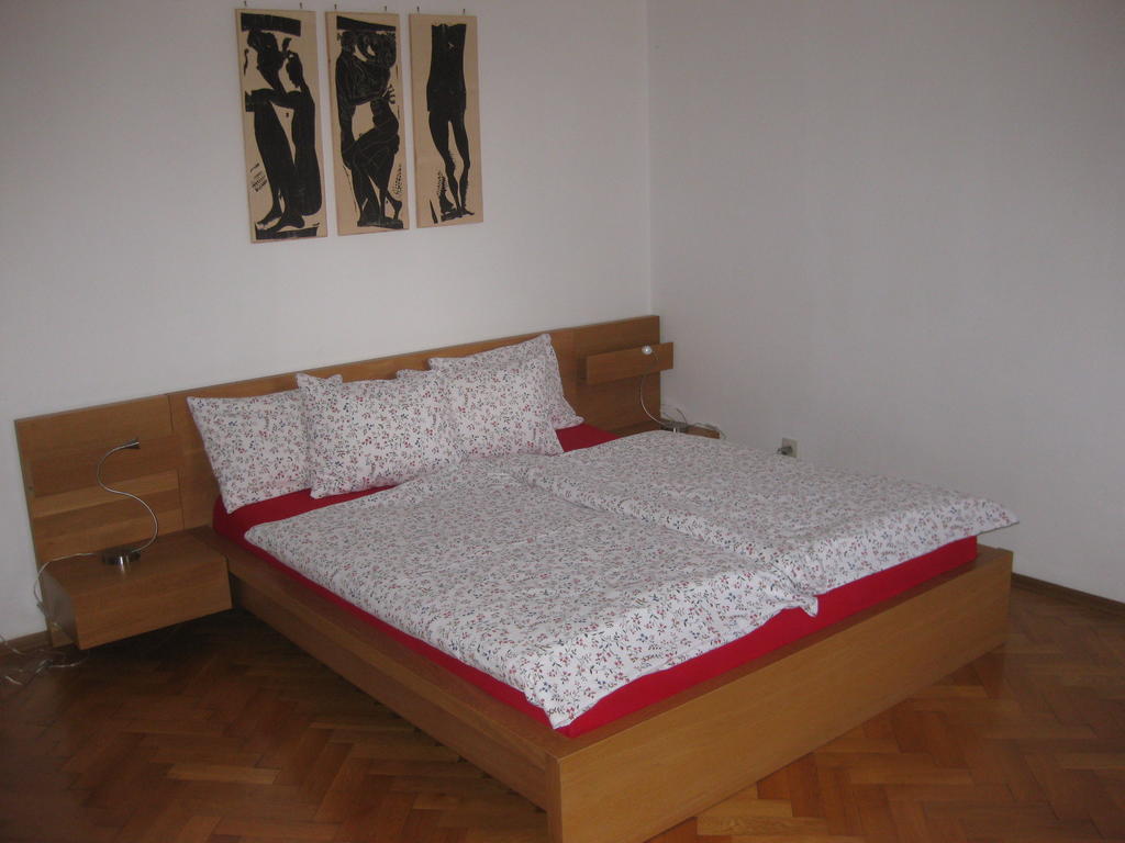 Appartement St. Leonhard Graz Esterno foto